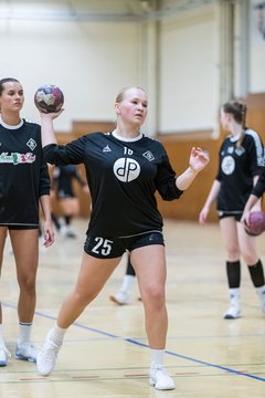 Bild 89 - wAJ TSV Ellerau - HSG HKiel/Kron : Ergebnis: 24:34